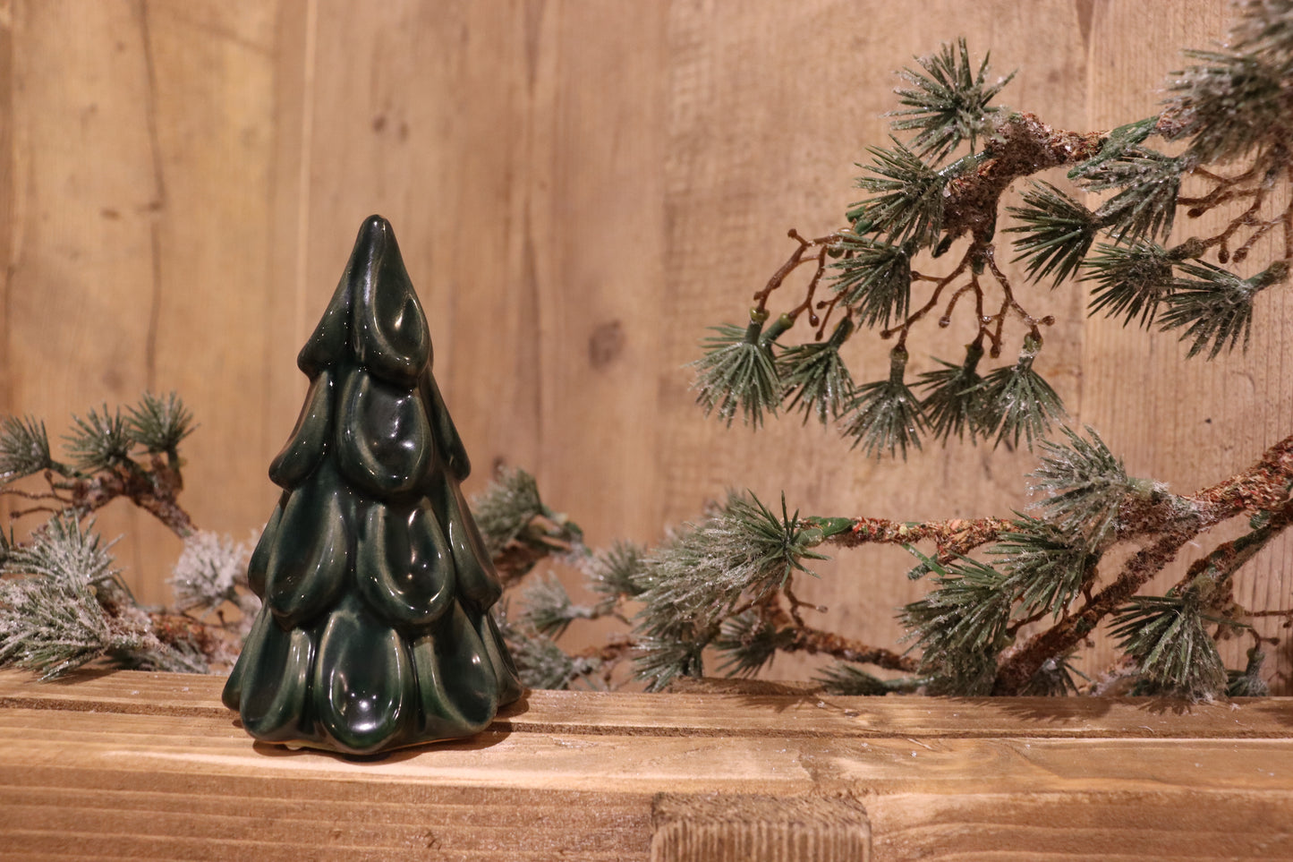 Vionia Ceramic Tree