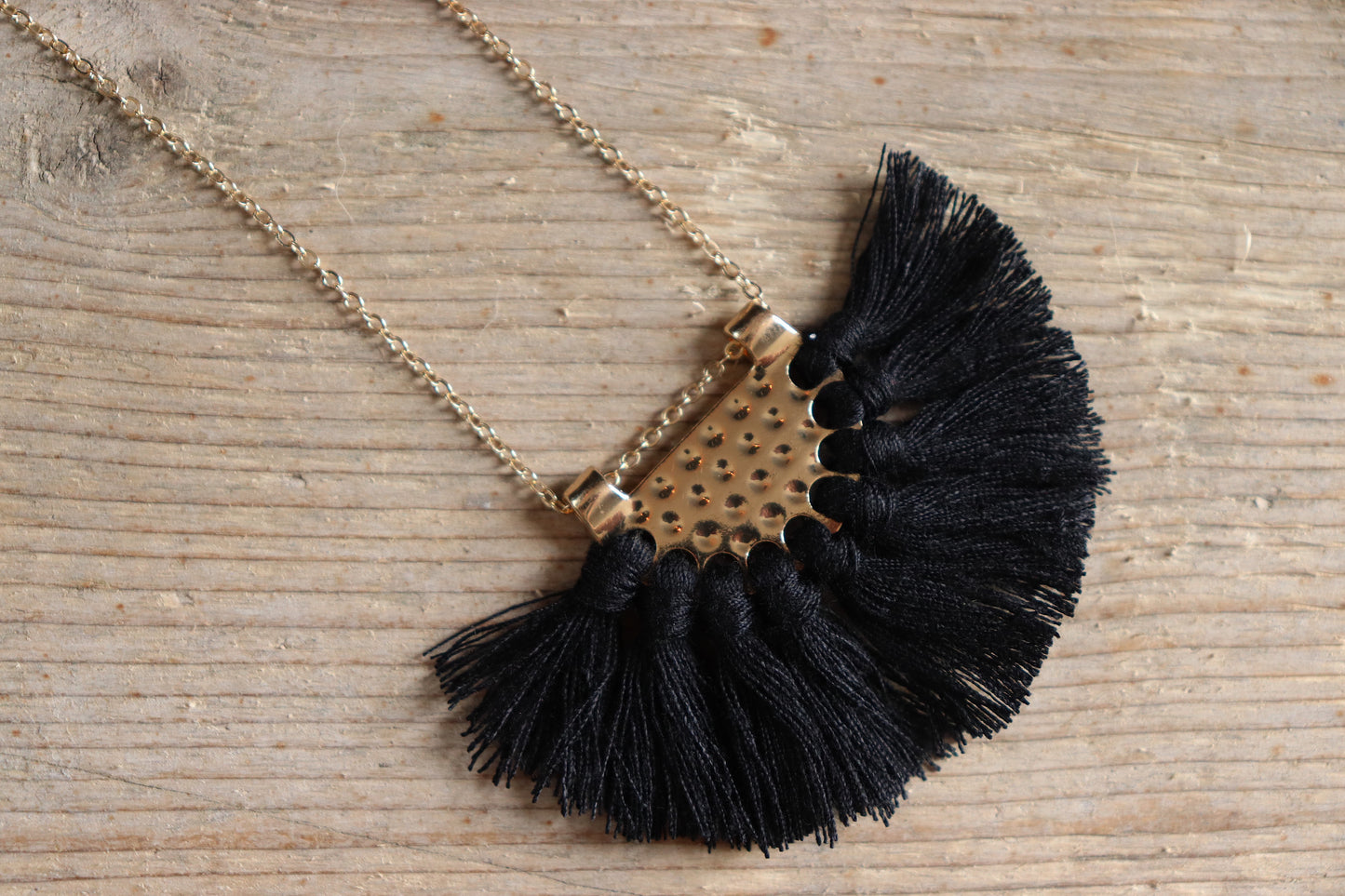 Hammered Chandelier Necklace - Black