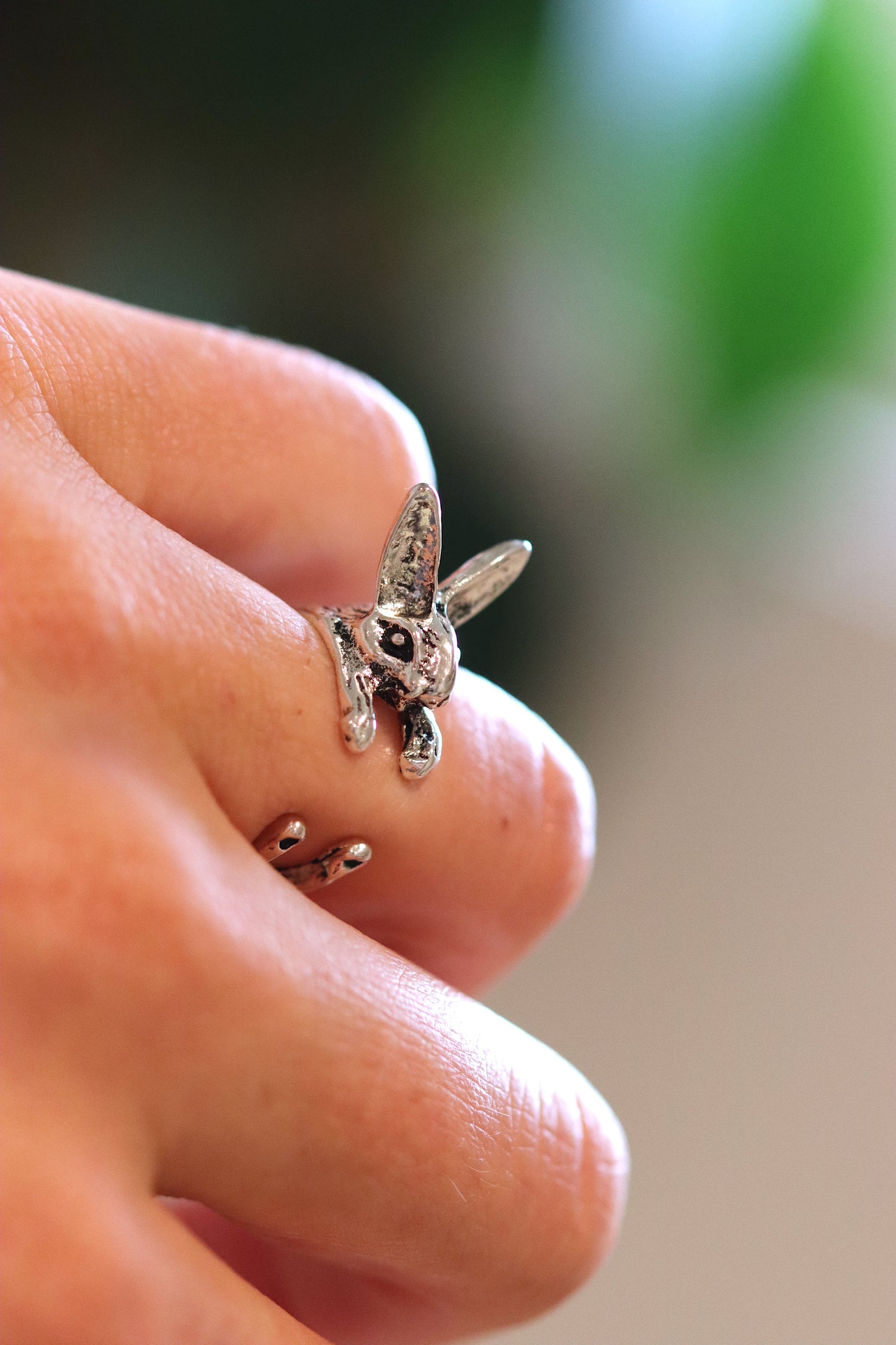 Adjustable Rabbit Ring