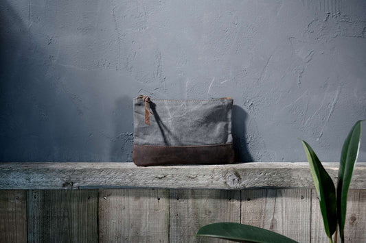 Dara Rectangular Pouch - Distressed Blue/Grey