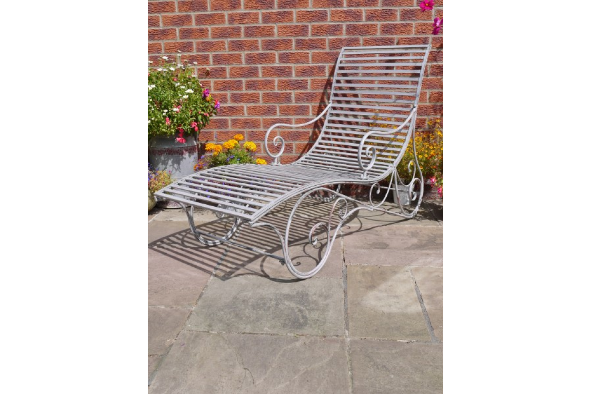 Metal Garden Lounger