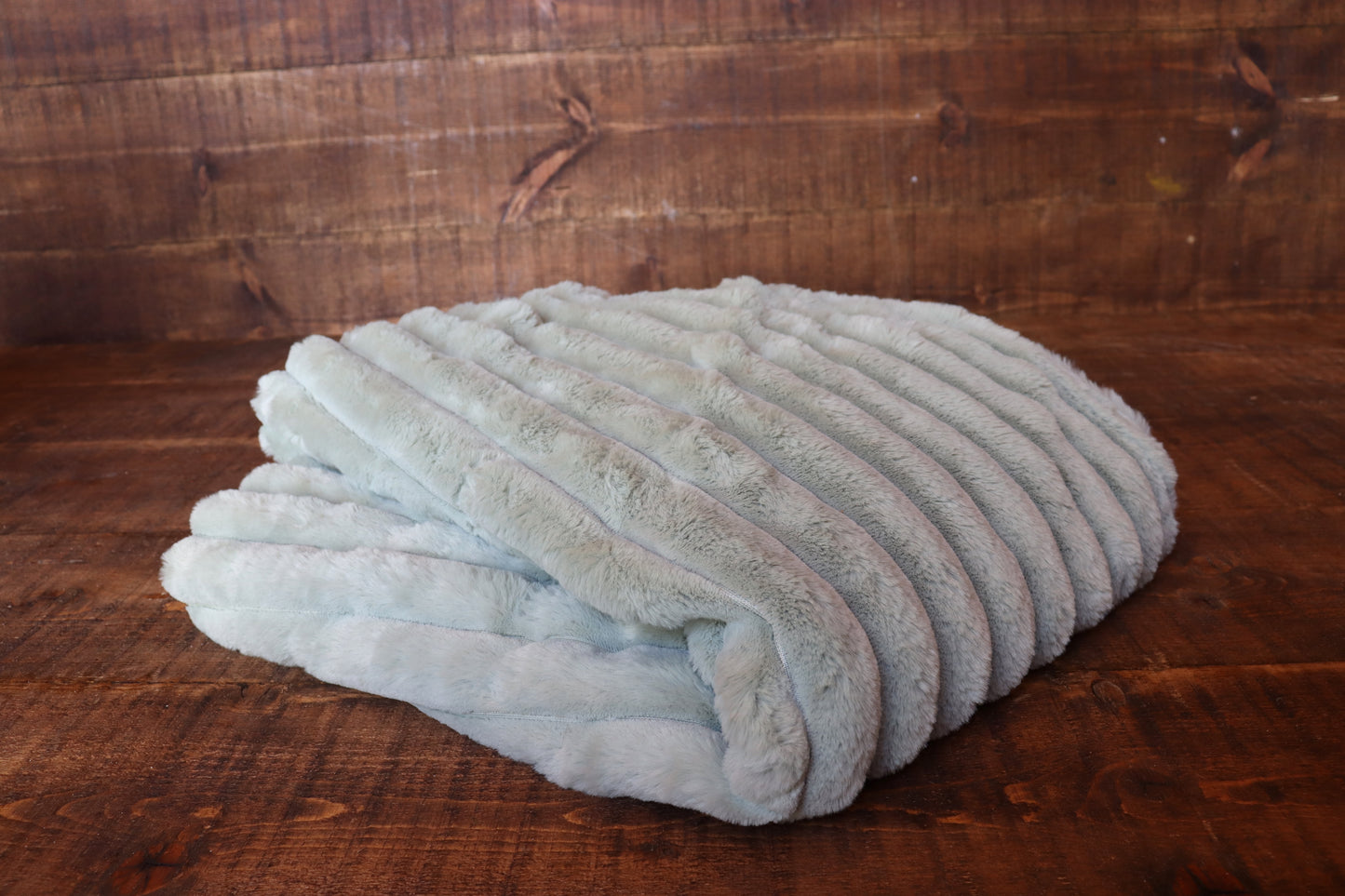 Mint Green Ribbed Throw
