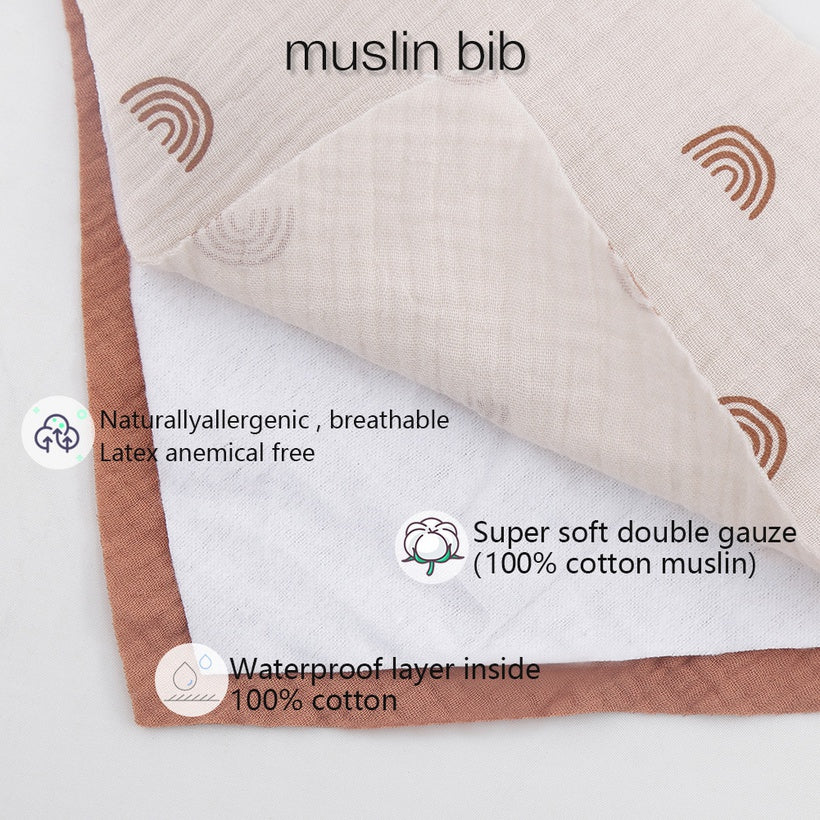 Triangle Muslin Bib & Bow Set