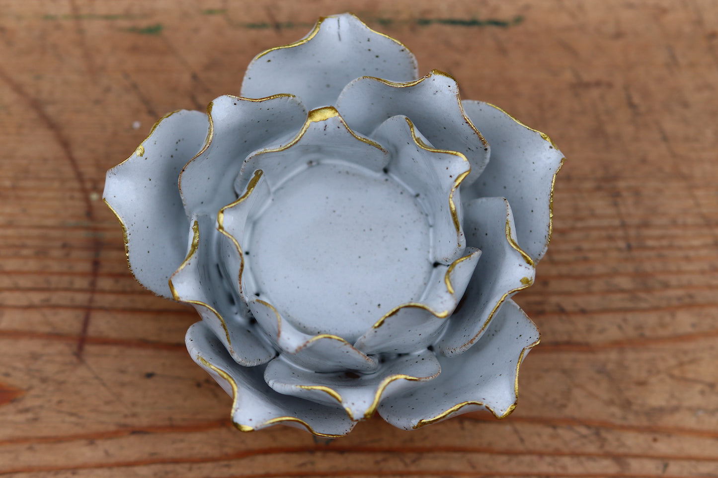 Porcelain T-Light Candle Holder