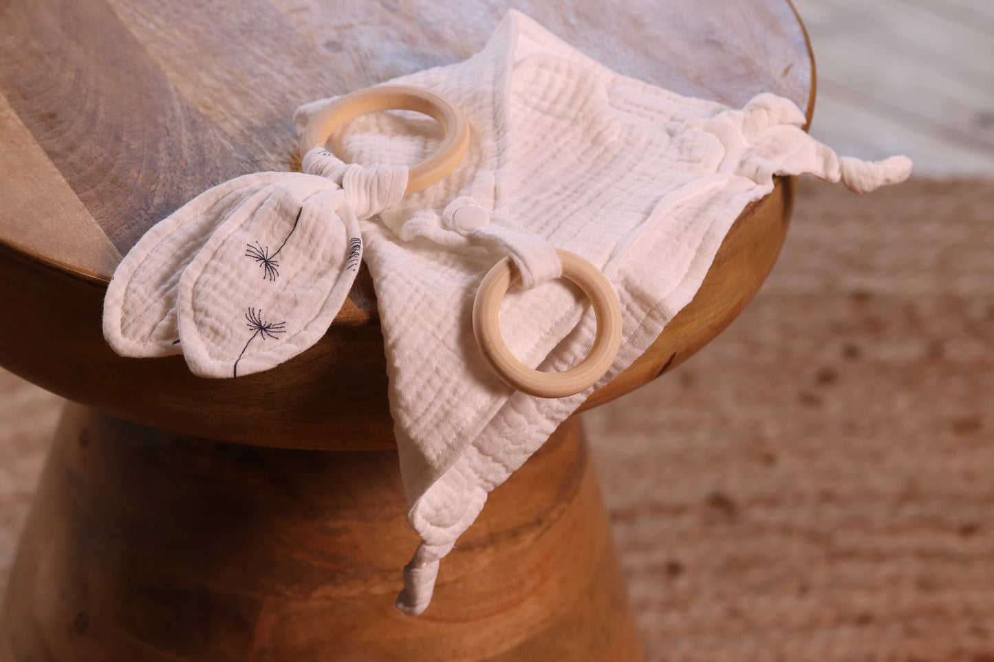 Muslin Comforter & Teething Ring