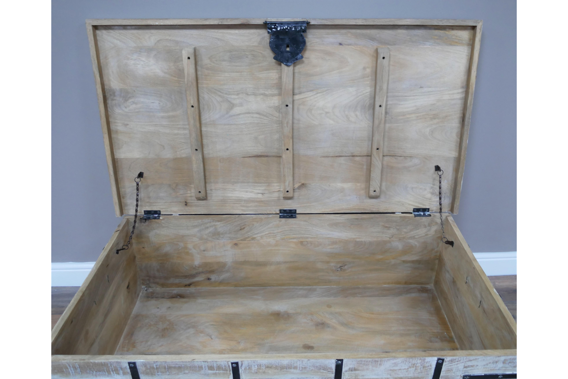 White Wash Coffee Table Chest
