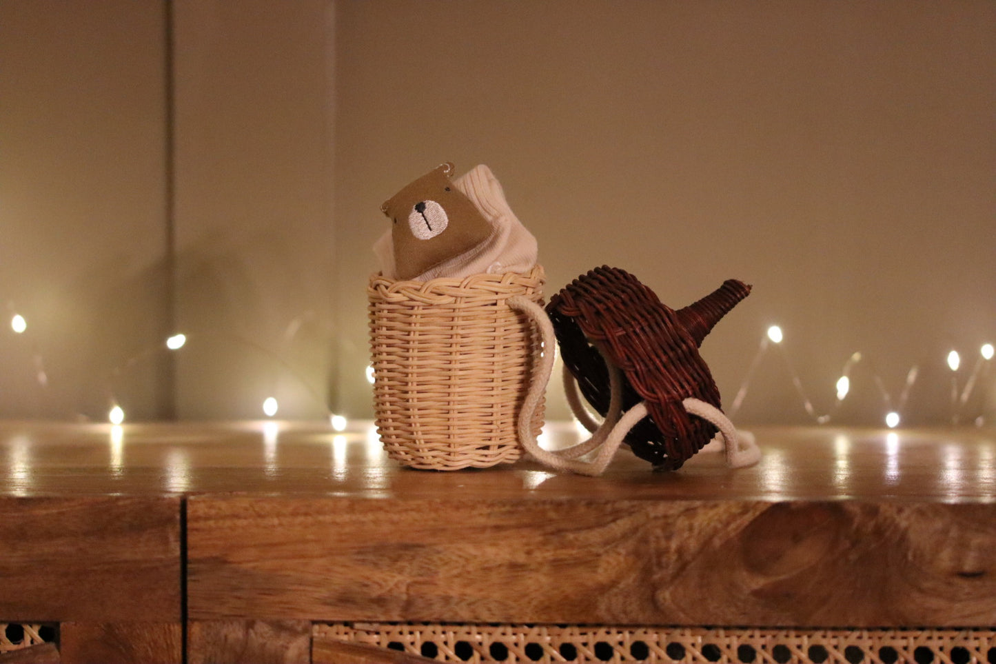 Tiny Treasure Acorn Basket