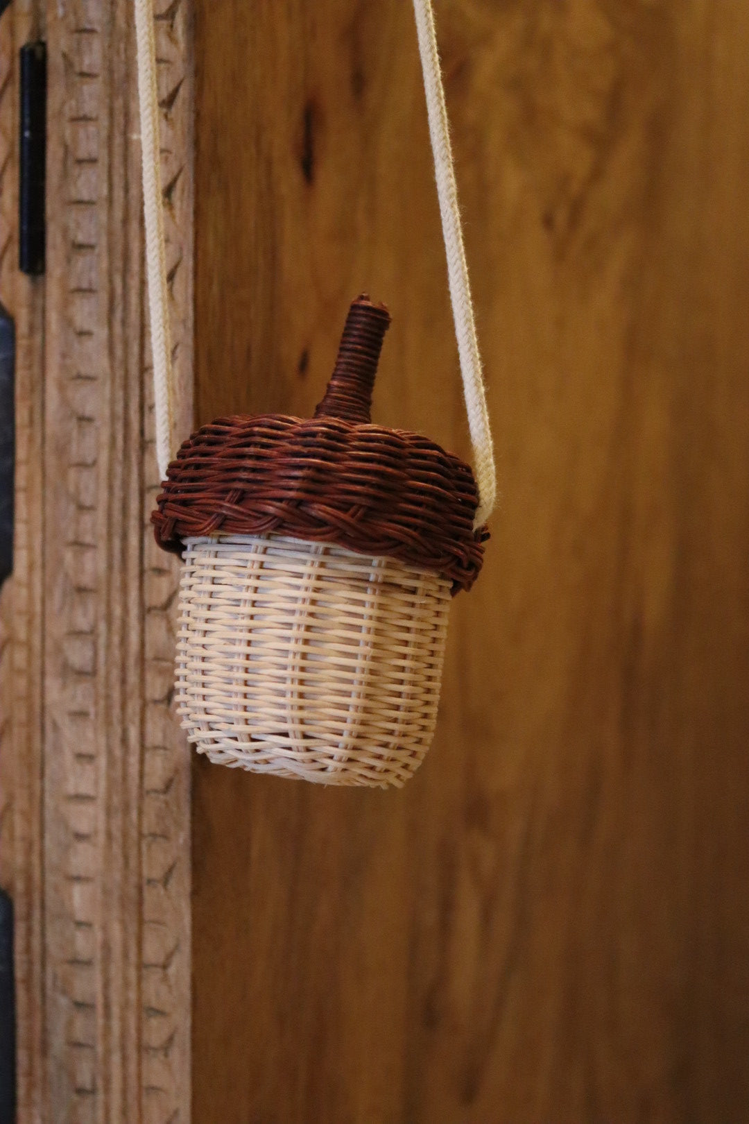 Tiny Treasure Acorn Basket