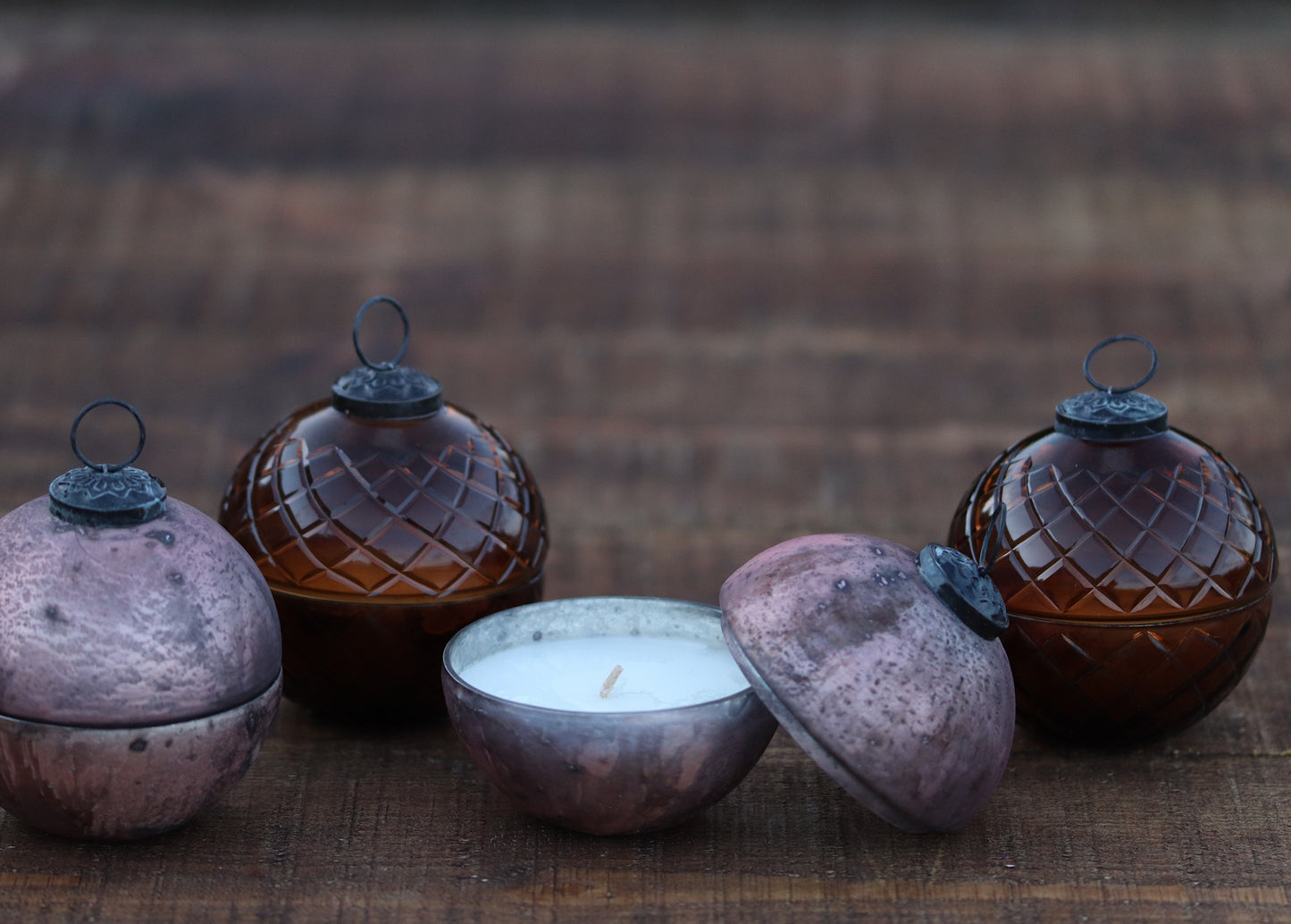 Small Balsam/Cedar Rust Bauble Candle