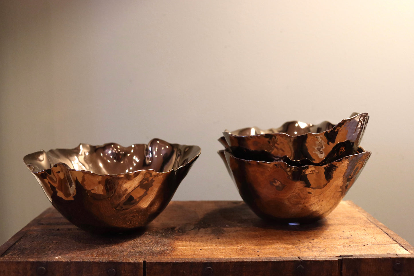 Wave Edge Ceramic Bowl - Bronze
