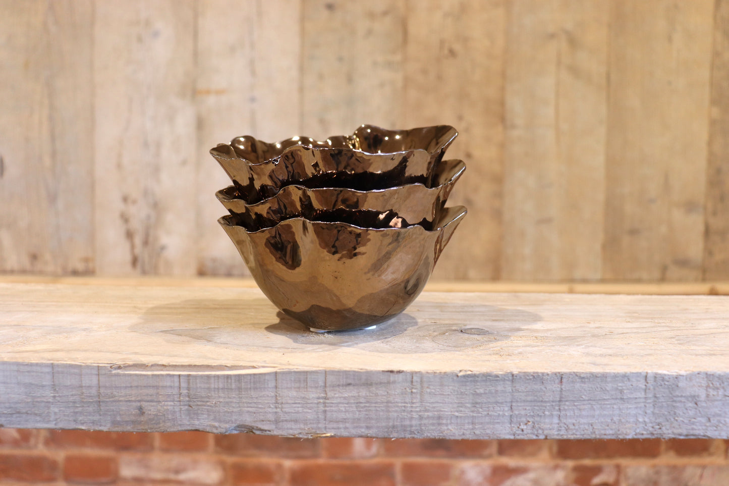 Wave Edge Ceramic Bowl - Bronze
